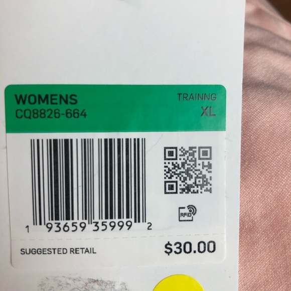 Nike Layering Yoga Tank NWT - Picture 10 of 13